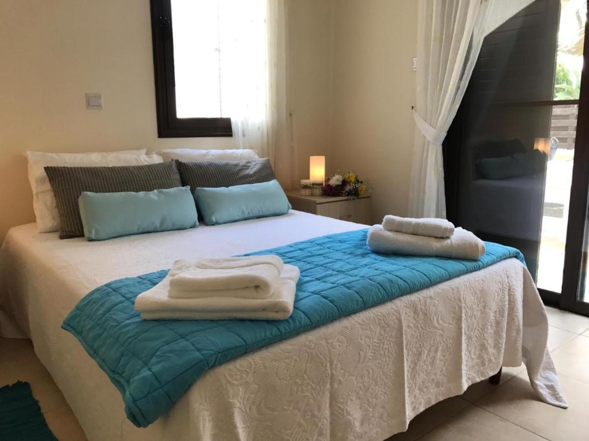 Unique Beach Luxurious Villas Ayia Napa Exterior photo