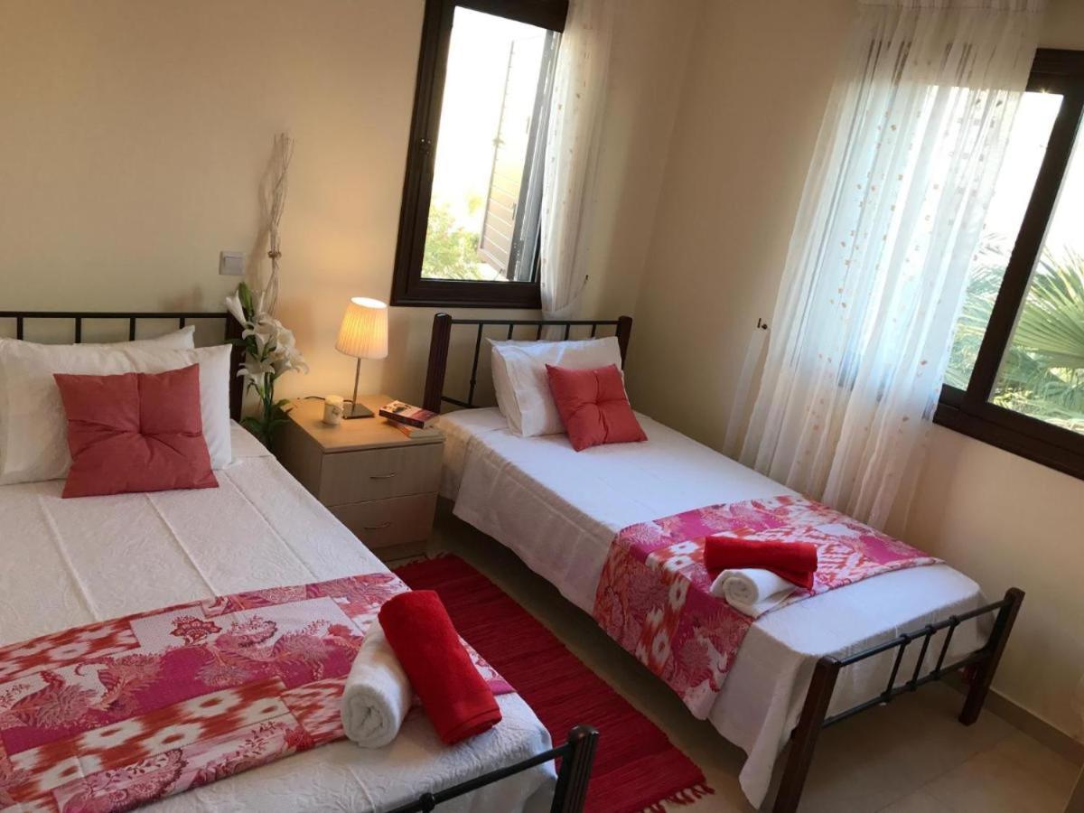 Unique Beach Luxurious Villas Ayia Napa Exterior photo