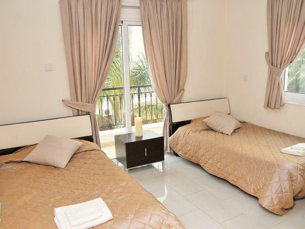 Unique Beach Luxurious Villas Ayia Napa Exterior photo